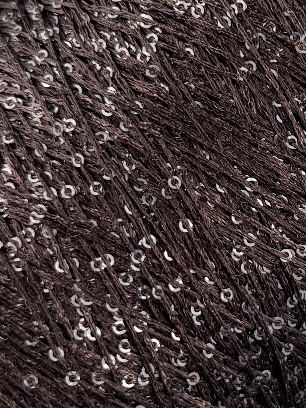 Torciatura di Domaso Art. Spangle Colours 4.5 – Garn mit Pailletten col. Dunkle Schokolade 305